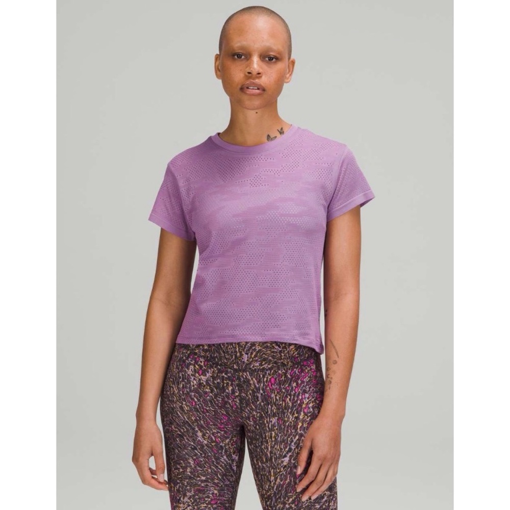 Lululemon Train to Be Short Sleeve Shirt *Camo Dot Camo Wisteria Purple 4